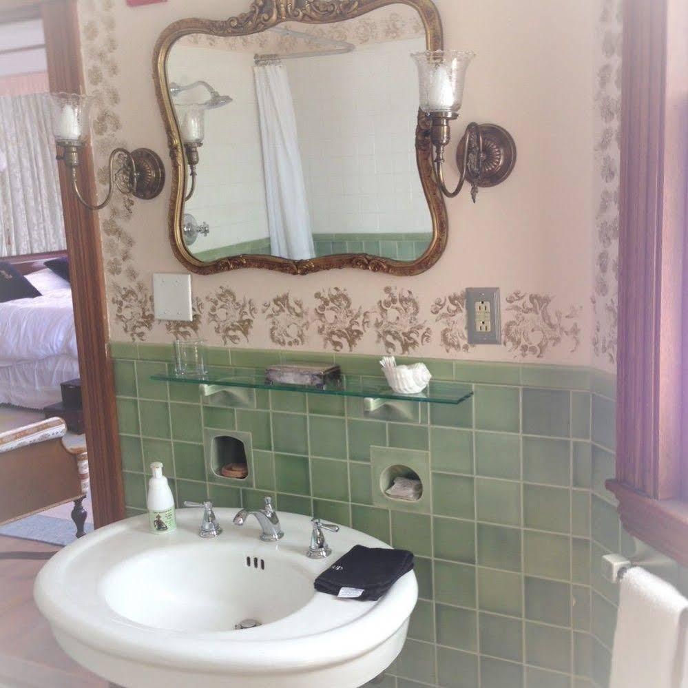 أوبورن Munroe Inn Boutique Hotel المظهر الخارجي الصورة