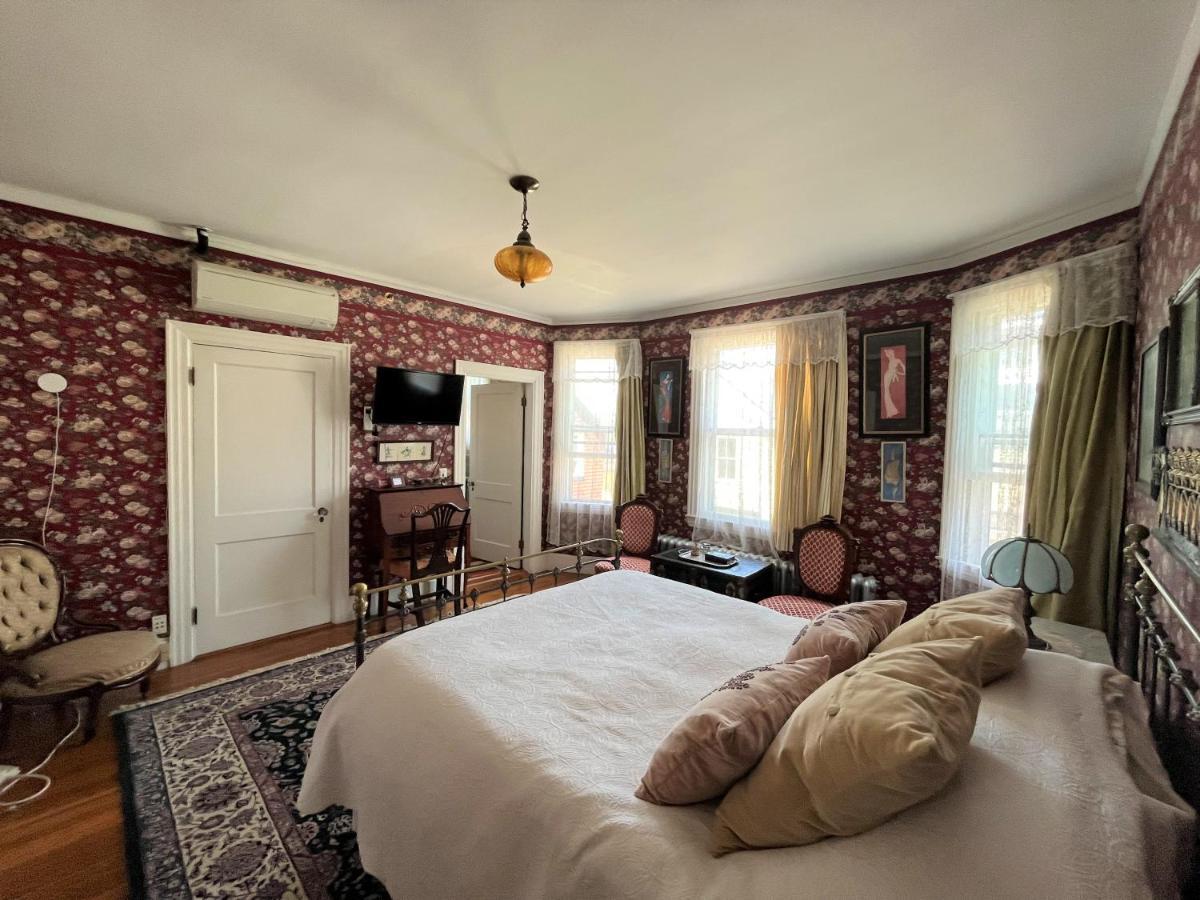أوبورن Munroe Inn Boutique Hotel الغرفة الصورة